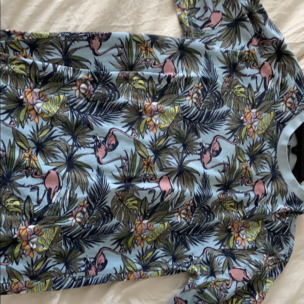 Hawaiian pattern shirt